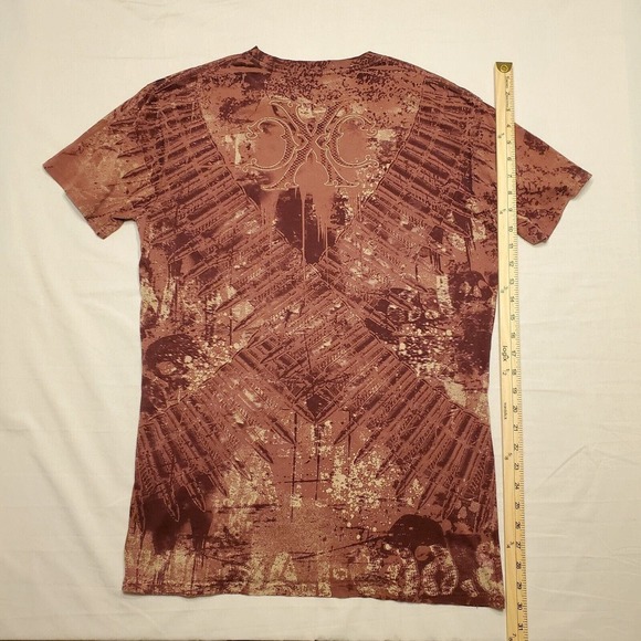 Extreme Couture Men’s Large Graphic T-shirt Maroon Multi Bandolier BulletPattern - Picture 2 of 3